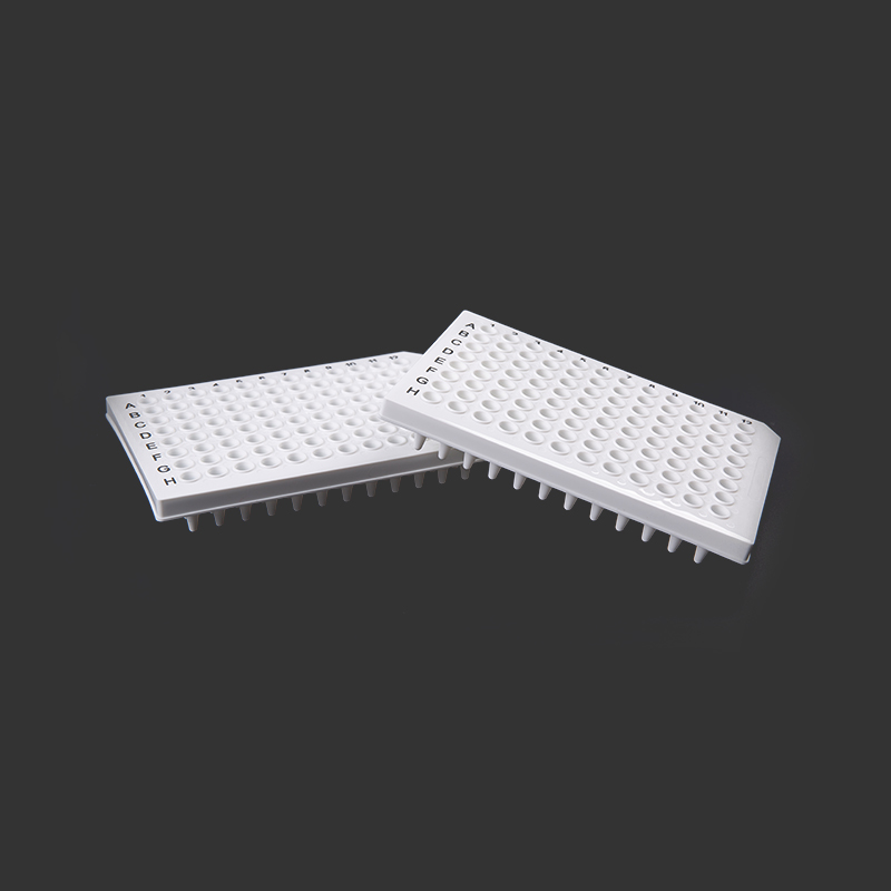 Plátaí PCR leath-skirted 96-tobar